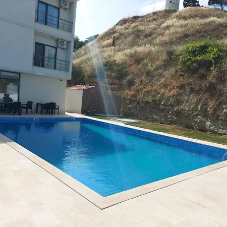 Choras Butik * Sarkoy