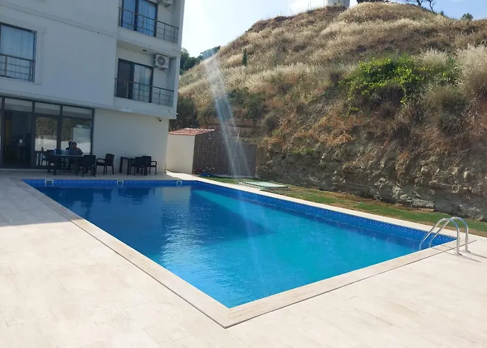 Choras Butik * Sarkoy